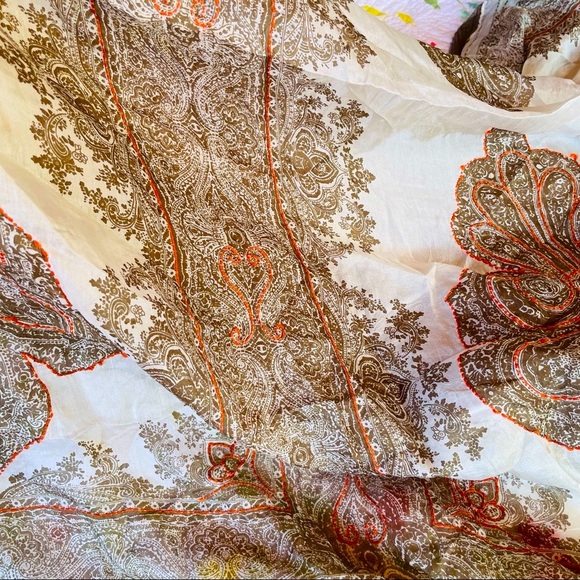 Stunning Silk Tan Orange Sete De Jaipur Mixed Media Mesh Embroidered Silk Scarf - Picture 8 of 15